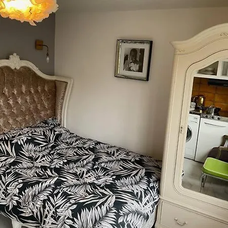 Studio6 Charming Studio With Modern Amenities In Central London Exterior photo